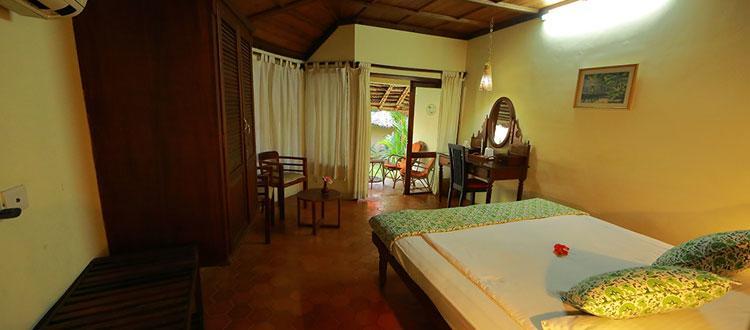 Nikki'S Nest Hotel Vizhinjam Exterior foto